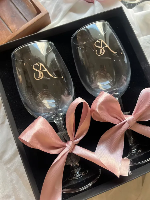 Wine - personalised corporate gift
